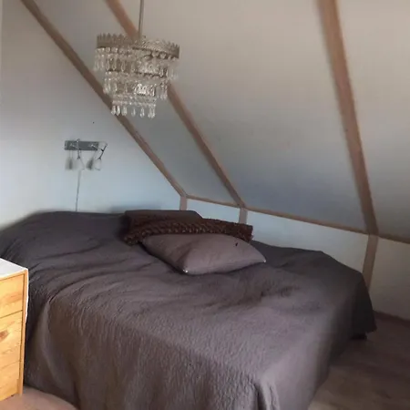 Private In Shared House 2baths