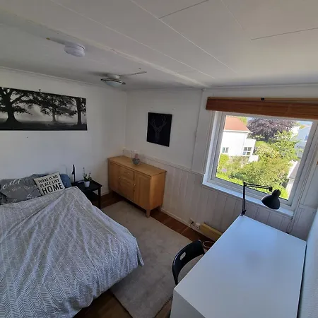 Private In Shared House 2baths Stavanger